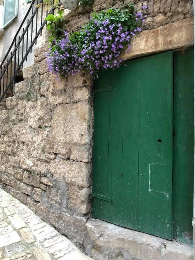 Studio Apartment Sweet Dreams Rovinj Exterior photo